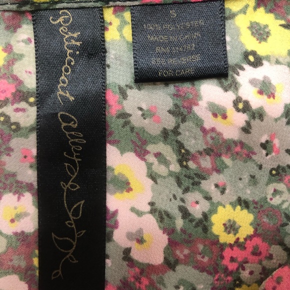 Petticoat Alley Floral Tank Size S - Picture 3 of 8